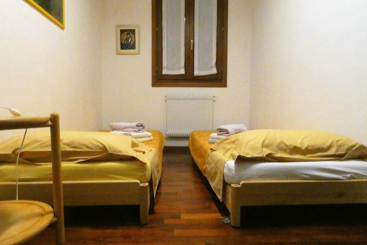 Mamma Mia On Ground Floor With Private Parking Tv-Venice Тревизо Экстерьер фото