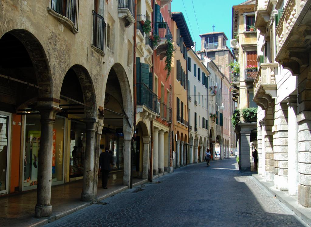 Mamma Mia On Ground Floor With Private Parking Tv-Venice Тревизо Экстерьер фото