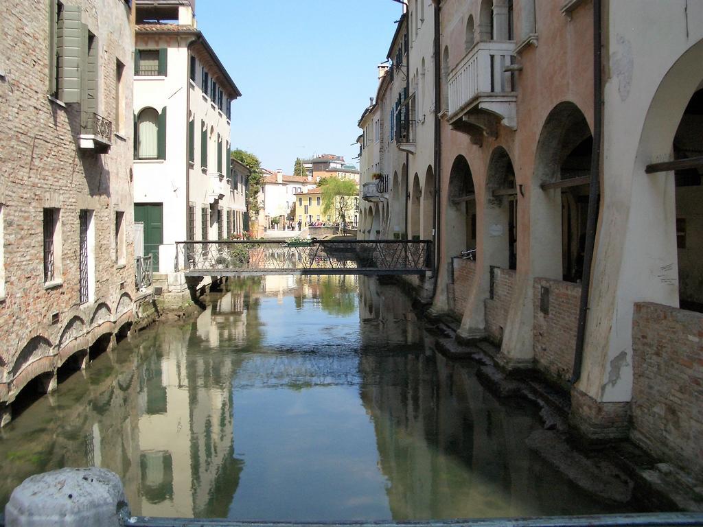 Mamma Mia On Ground Floor With Private Parking Tv-Venice Тревизо Экстерьер фото